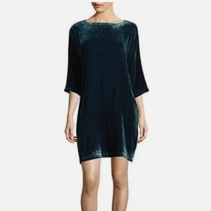 Eileen Fisher Velvet plum color size PM Bateau neck with pockets